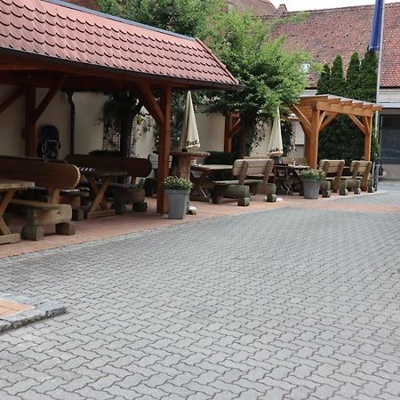 Gasthof Pension Kettler Oberasbach Exterior photo